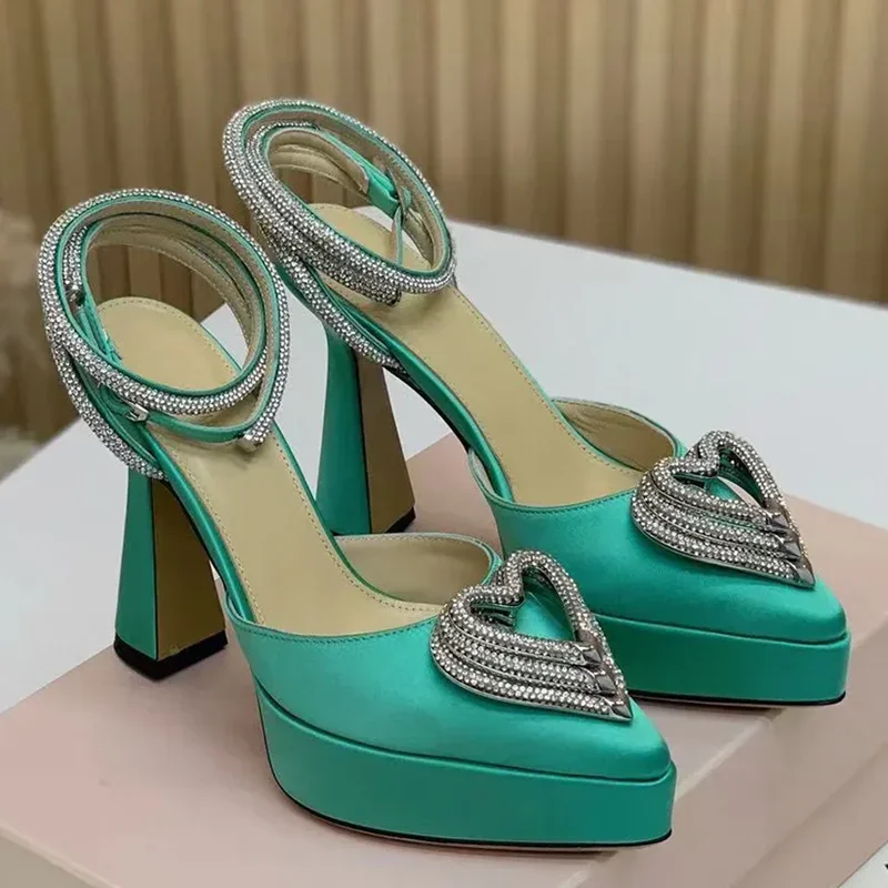 Platform Kristal Liefde Decora - Ankle Strap Attachment recensie en prijs